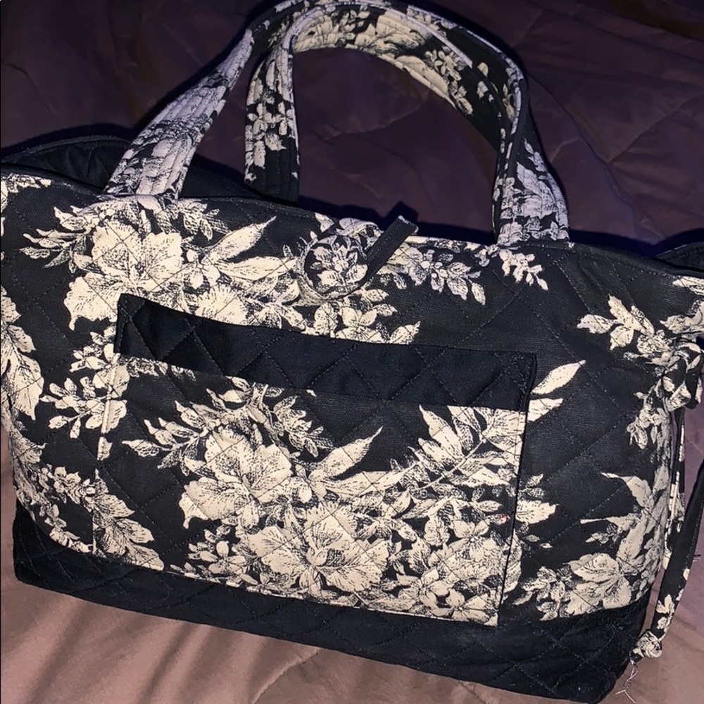 Purse/Bag. Hand made. Smoke Free/Pet Free home.